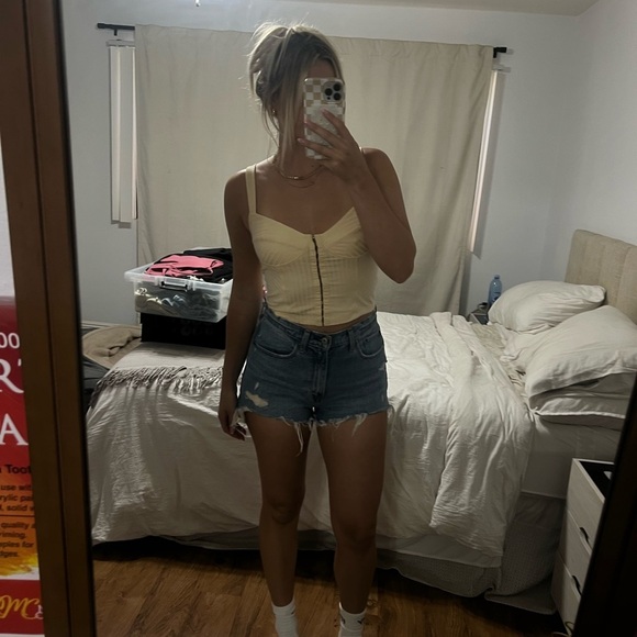 Abercrombie & Fitch Pants - ABERCROMBIE shorts